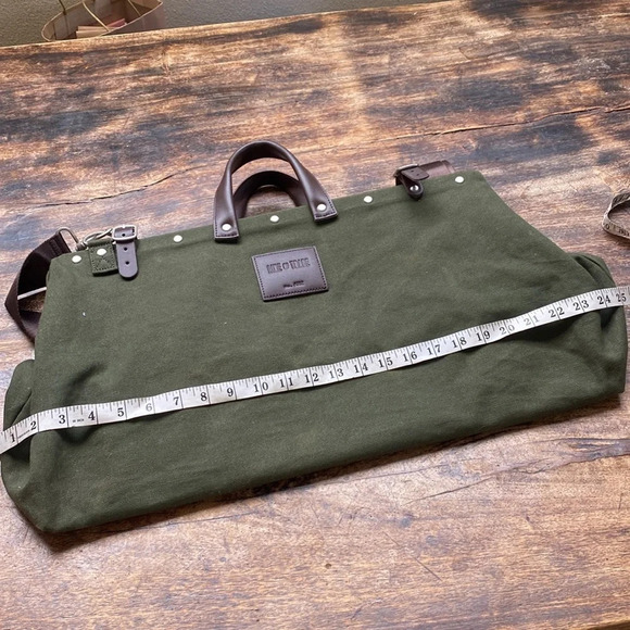Line of Trade weekender bag olive green canvas w/ brown leather & nylon straps - Picture 13 of 16